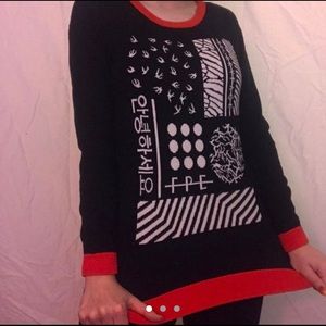 ‼️DISCONTINUED TwentyØnePilots Blurryface Sweater